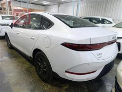 بی وای دی Qin Plus